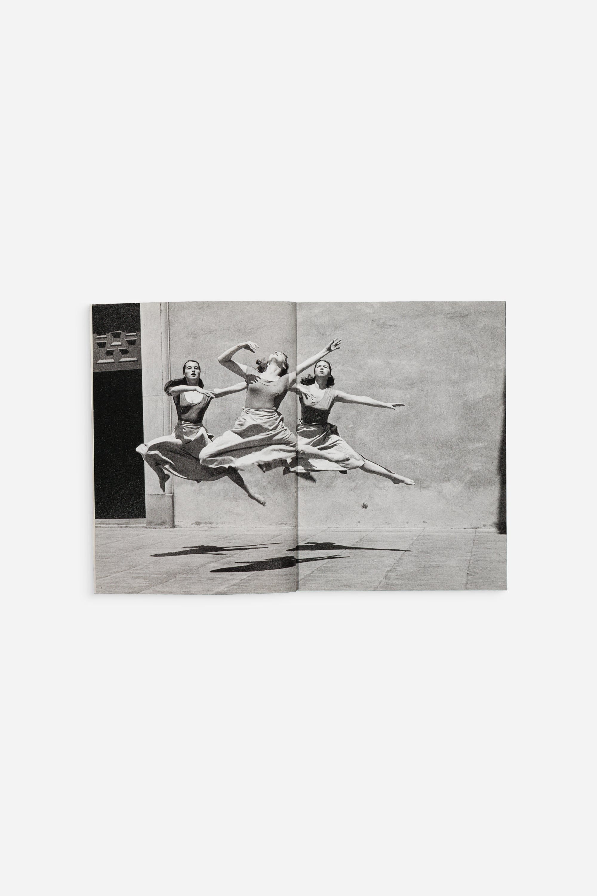 LE MONDE D’HERMÈS